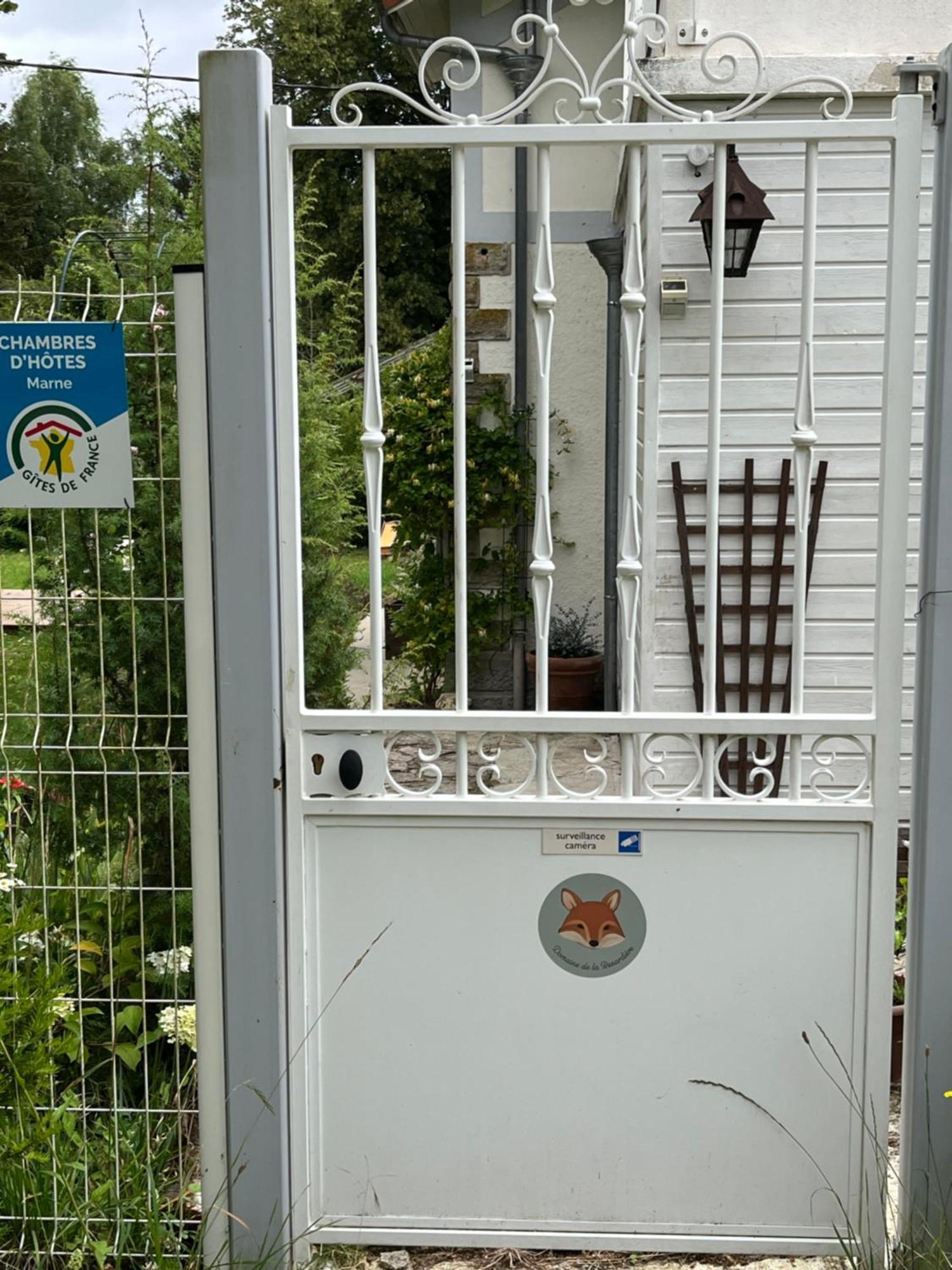 "Aux Chants Des Oiseaux" Domaine De La Renardiere Les Grandes-Loges Εξωτερικό φωτογραφία